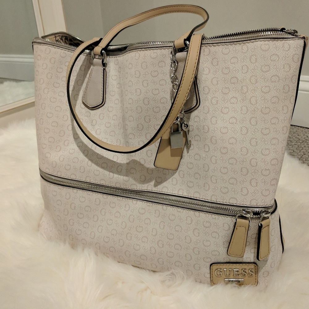 Guess tote bag